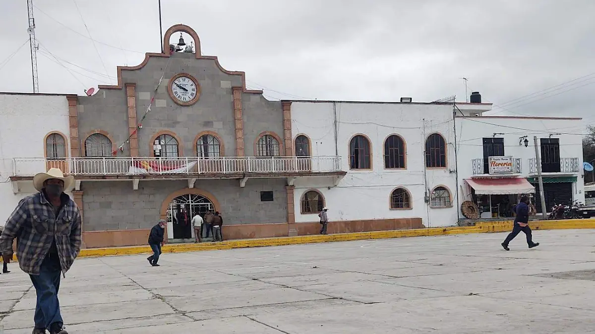 MANIFESTACIONES 1